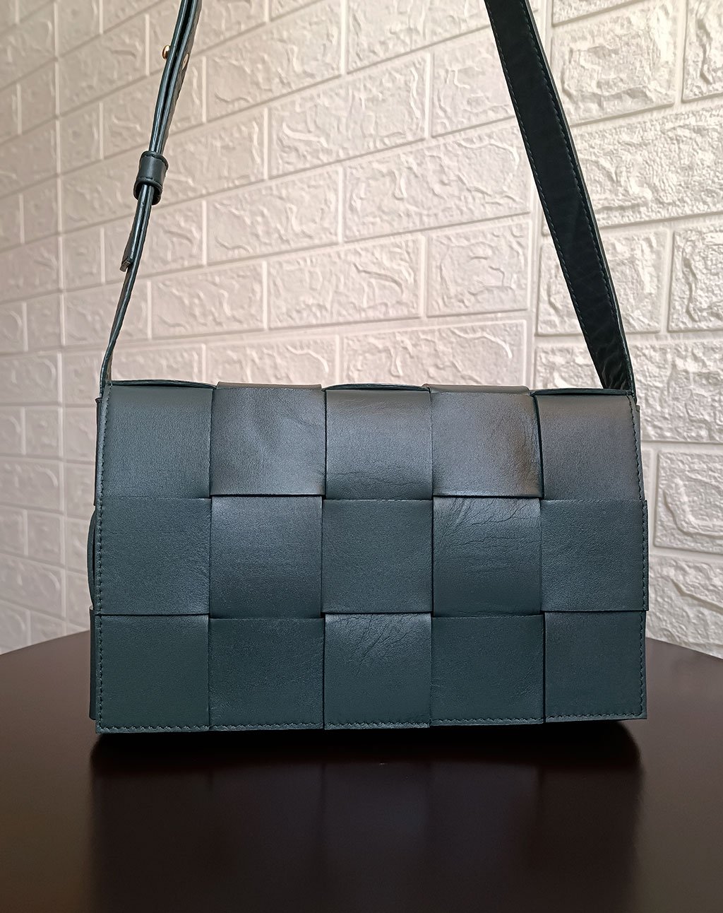 CROSSBODY LONDON - CUERO VERDE