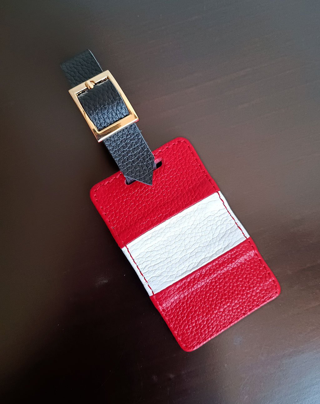 RUMI CUERO BANDERA DEL PERU