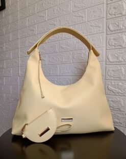 RENATA CUERO MANTEQUILLA